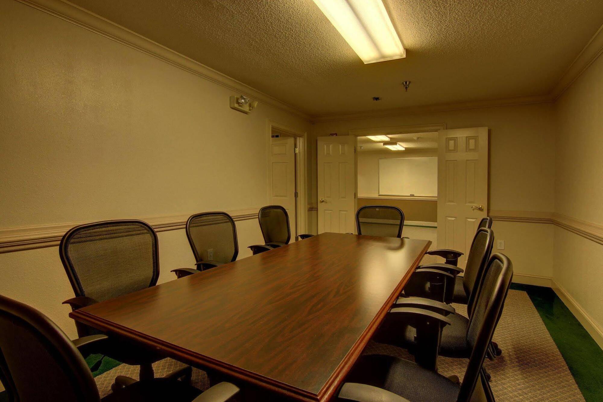 Intown Suites Extended Stay Marietta Ga - Town Center Kennesaw Ngoại thất bức ảnh